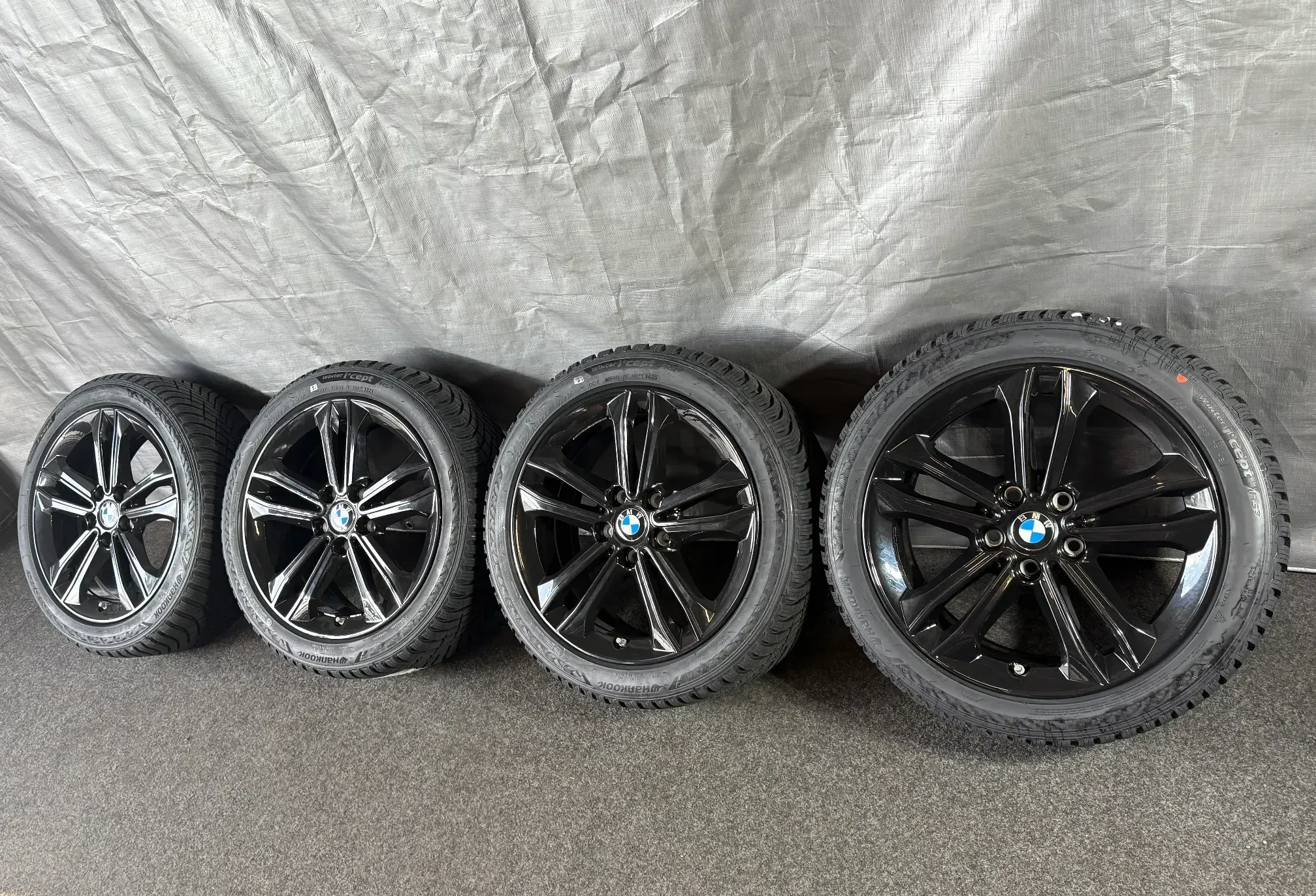 Original BMW 1er F40 BMW 2er Gran Coupé F44 17 Zoll Styling 549 Winterräder + RDKS 6856087 Schwarz - Bild 1
