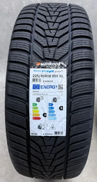 Original Mercedes W206 C Klasse 18 Zoll 5-Doppelspeichen-Rad Winter + RDKS A2064011700 Schwarz Glanzgedreht Neu - Bild 7