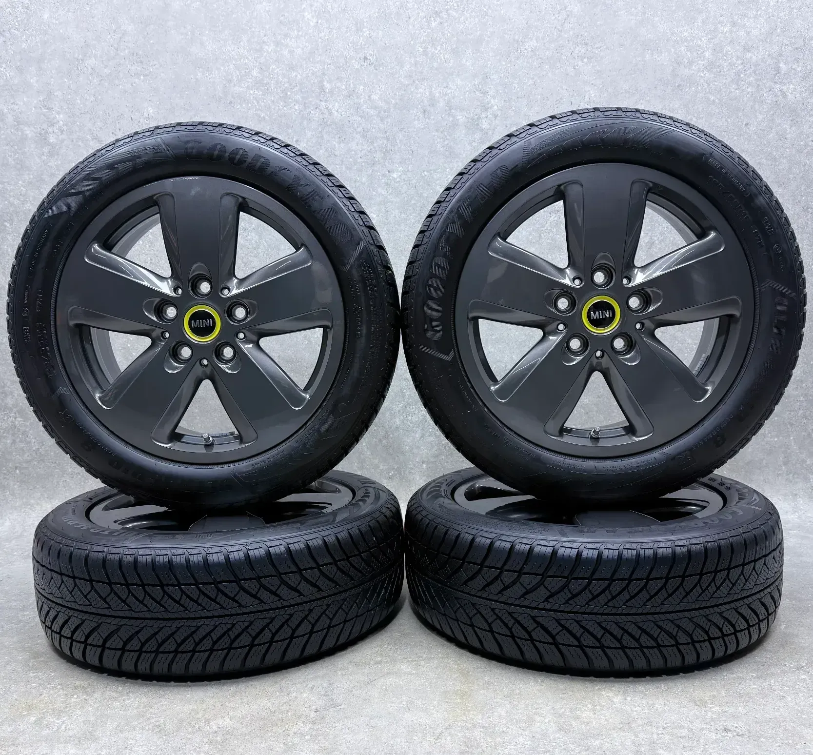 Original Mini F55 One Cooper Cooper S SE Mini F56 One Cooper Cooper S SE Mini F57 One Cooper Cooper S SE 16 Zoll Revolte Spoke Winterräder + RDKS 6887935 spectre grey dark metallic - Bild 1