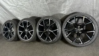 Original Audi RS3 8Y 19 Zoll 5 Y Speiche Winterräder 8Y601025BP AX1 Schwarz - Bild 1