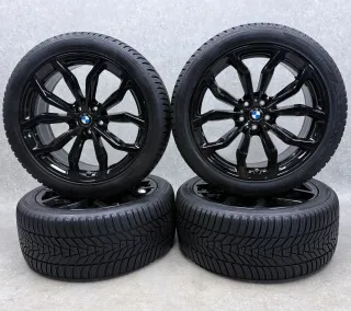 Background image for Original BMW X3 G01 BMW X4 G02 20 Zoll Styling 695 Winterräder + RDKS 6881208 Schwarz Hochglanz 7-8mm