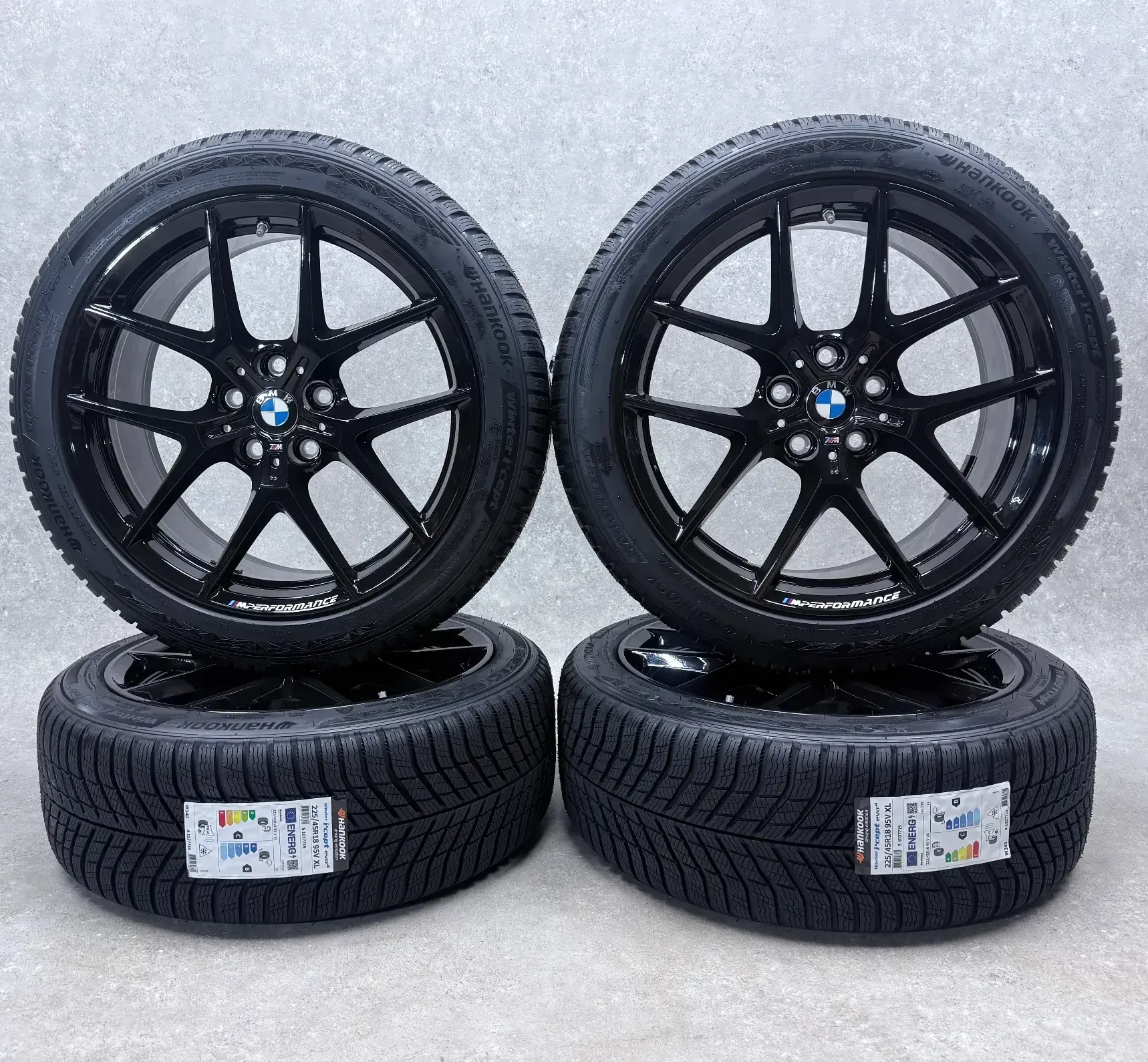 Original BMW 1er F70 BMW 2er Gran Coupé F74 18 Zoll Styling M554 Winterräder + RDKS 8092354 Schwarz glanz - Bild 1