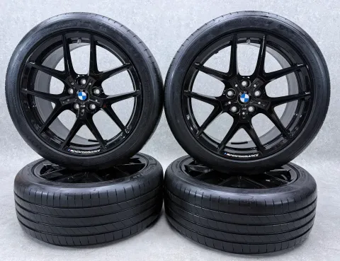 Background image for Original BMW 1er F70 BMW 2er Gran Coupé F74 18 Zoll Styling M554 Sommerräder + RDKS 8092354 Schwarz glanz Neuwertig