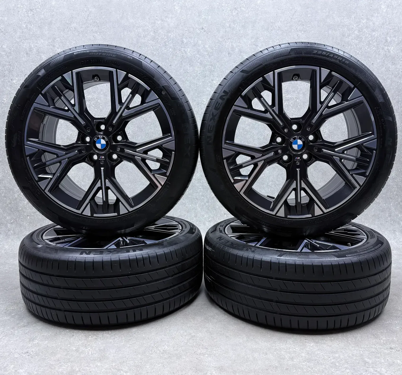 Original BMW 1er F70 BMW 2er Gran Coupé F74 18 Zoll Styling M975 Sommerräder + RDKS 5A35E68 bicolor (midnight grey / glanzgedreht) 2x6-6,5mm & 2x 5,5-6mm - Bild 1